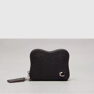 Coachtopia Black Wavy Ziparound Wallet